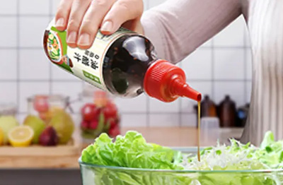 Fondata nel 2005, dispone di 13.000 metri quadrati di edifici industriali standard, è un insieme di ricerca e sviluppo, produzione e vendita in una delle imprese di materiali per l'imballaggio di cosmetici.