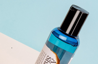 Fondata nel 2005, dispone di 13.000 metri quadrati di edifici industriali standard, è un insieme di ricerca e sviluppo, produzione e vendita in una delle imprese di materiali per l'imballaggio di cosmetici.